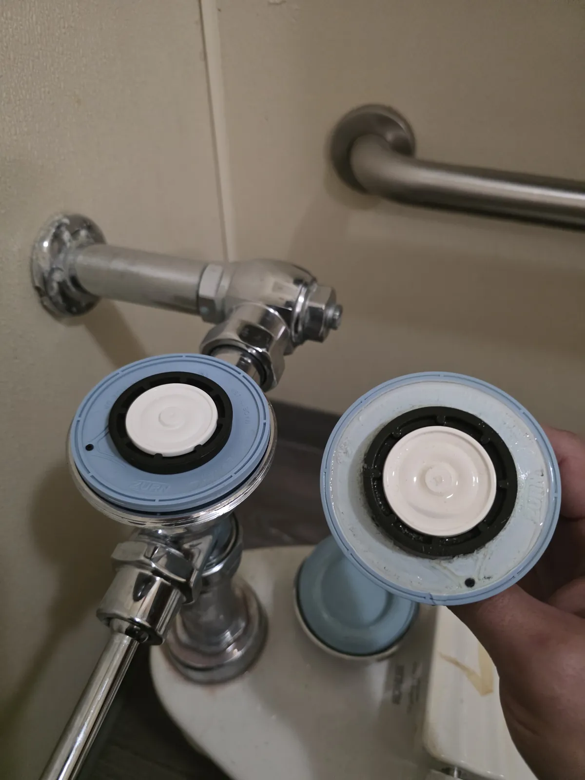 Toilet flush valve diaphragm replacement by Grizzly Plumbing